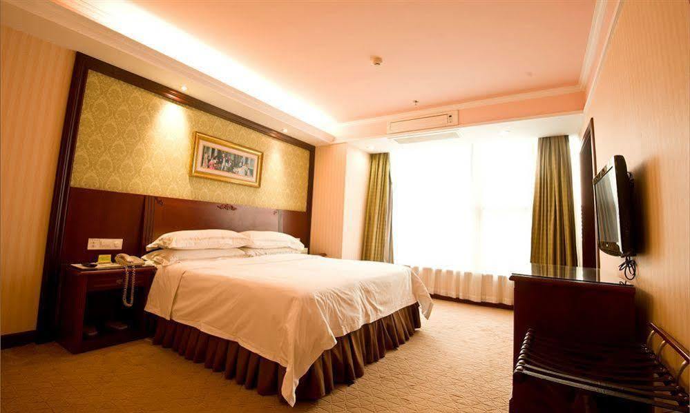Vienna International Hotel Taicang Nanyang Plaza Dış mekan fotoğraf